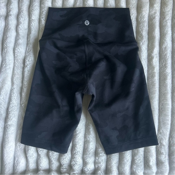 lululemon athletica Womens US2 Black Camo Biker Shorts - Picture 8 of 8